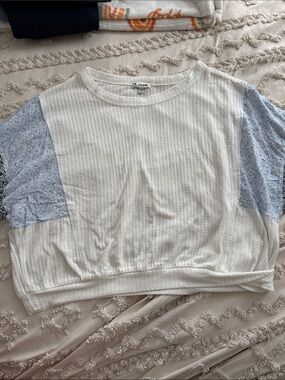 Ivory V-Neck Sweater with Light Blue Floral Sleeve Accents